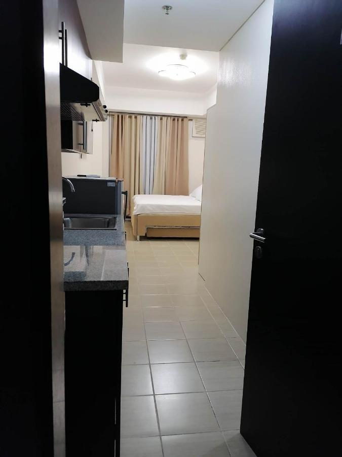 Pasig Fast Wifi With Netflix And Pool Access Homestay *