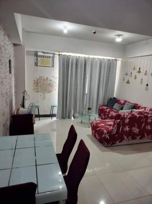 Apartment Cubao Manhattan Heights, Unit 8bc Tower B, 1 Br *