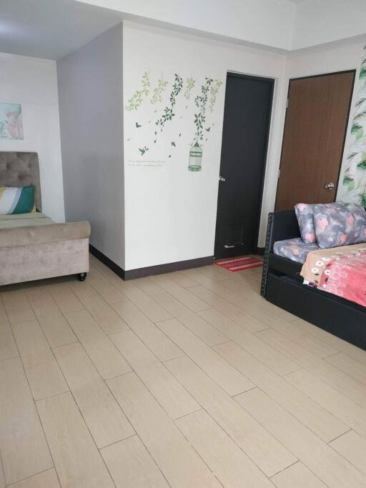 Cubao Manhattan Heights, Unit 8bc Tower B, 1 Br *