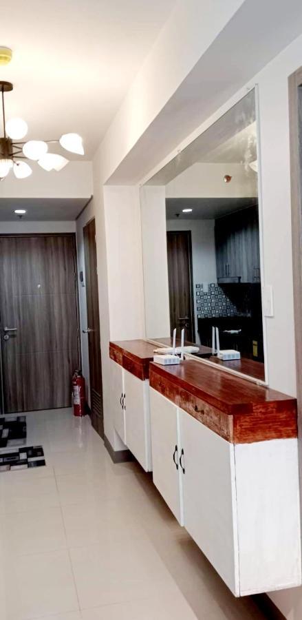 Moa S Residences 1br Stunning Boutique T3 * Manila