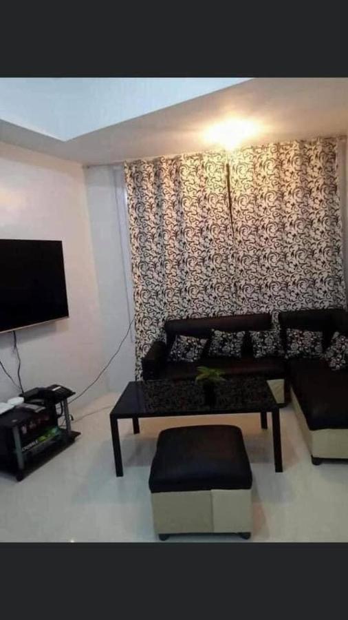 Aparthotel Emma And Jojo's Staycation In Mezza Residences Manila