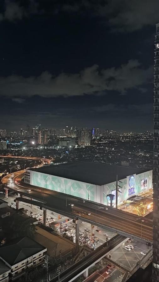 Emma And Jojo's Staycation In Mezza Residences Aparthotel