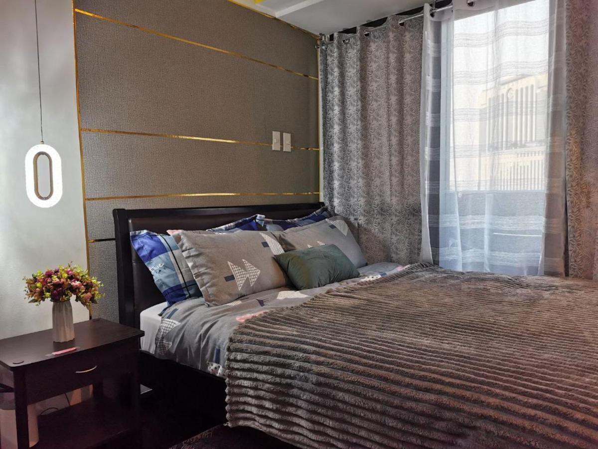 Elite Pod 1205 Knightsbridge Residences Makati * Manila