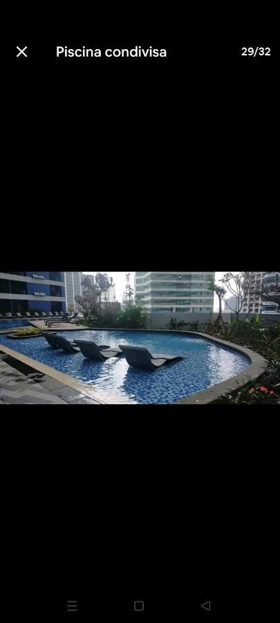 Apartment Amazing View Makati Elegant Flat 400mb Internet *