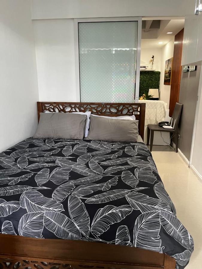 2br Unit Azure Residences By Ms. M *