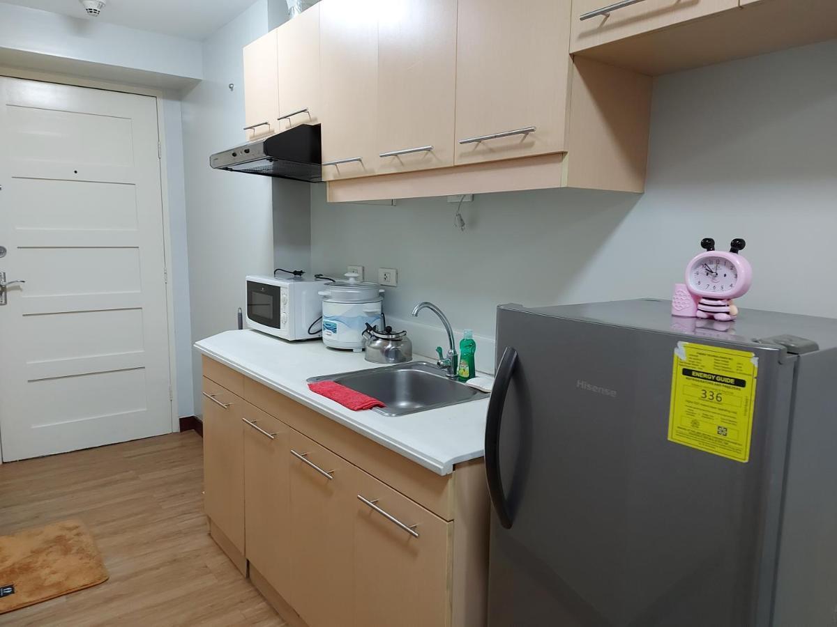 Bunked Bed Sharing Apartment Manila