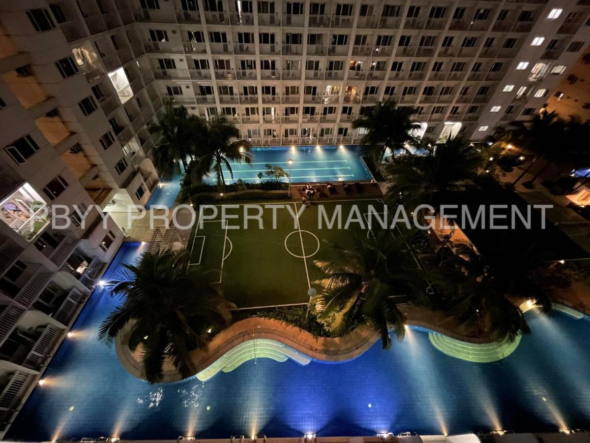 At Shore Residences, Mall Of Asia Complex By Pbyy * Manila