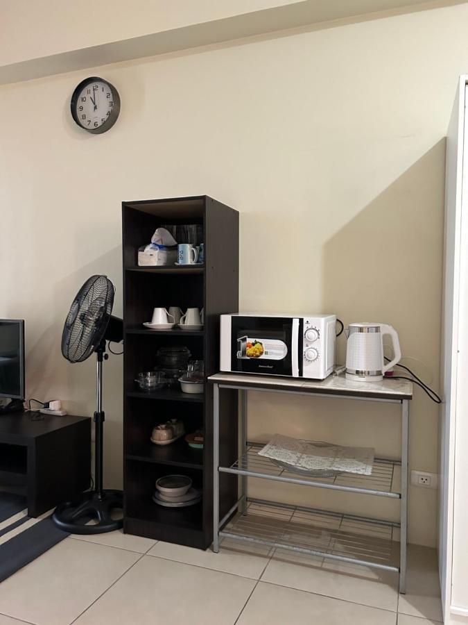 Fully Furnished 1 Bedroom Unit Apartment Manila
