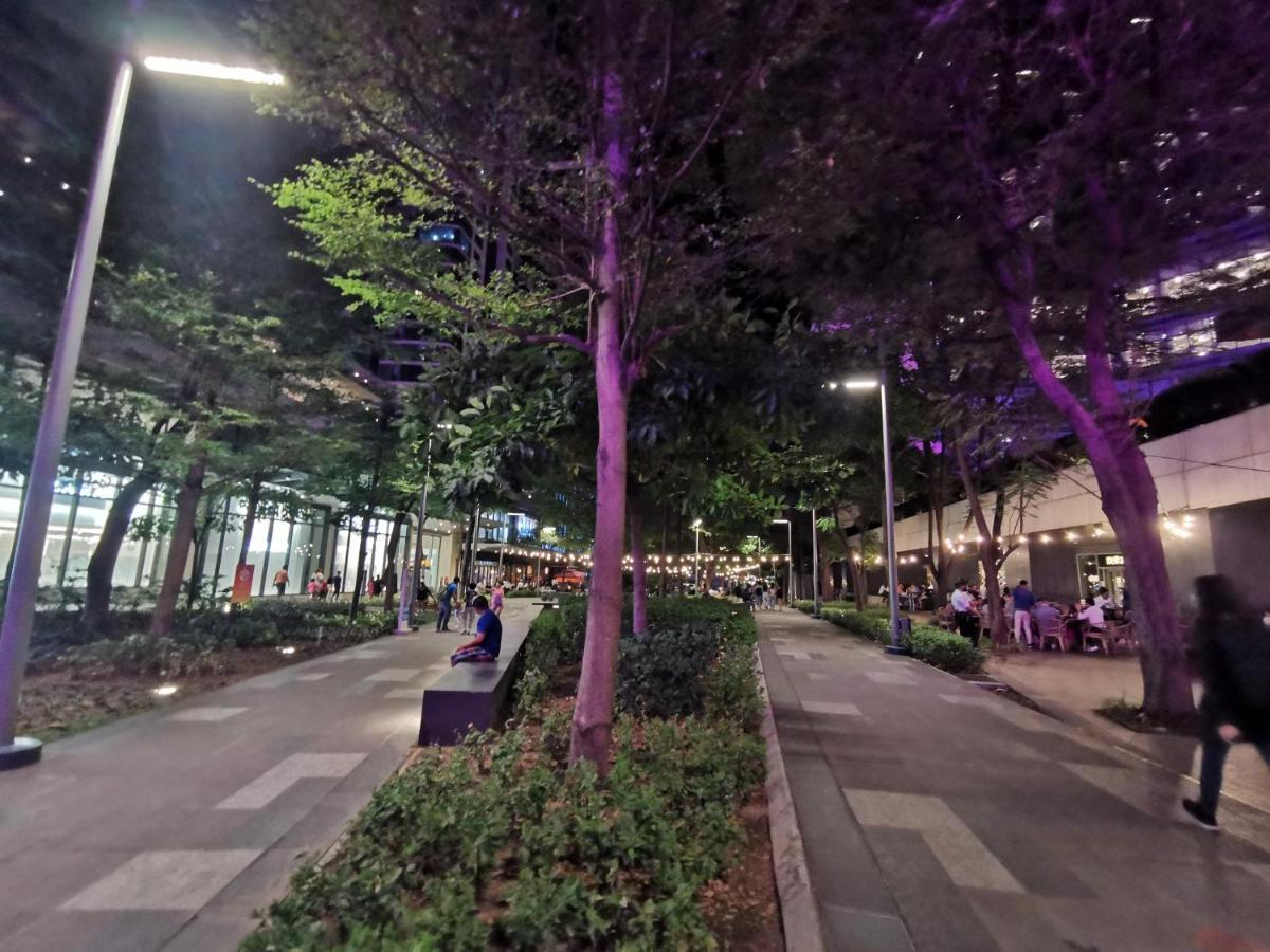 Caleze At Avant At The Bgc Apartamento *