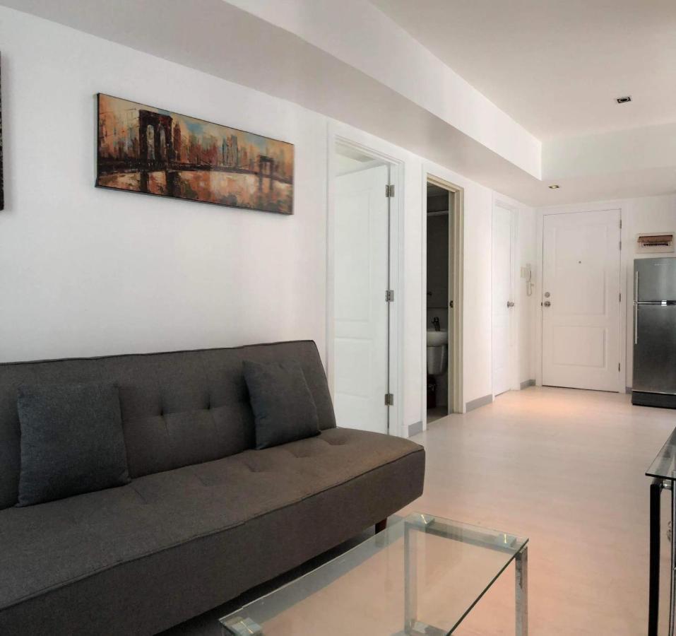 Aparthotel Quelson's Pad In Azure Beach Residences With Wave Pool Access *
