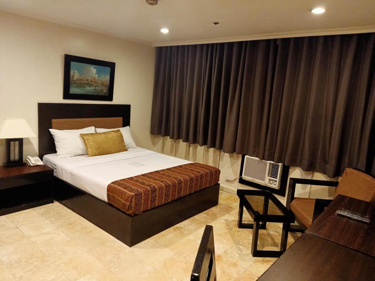 Paragon Tower Hotel Manila