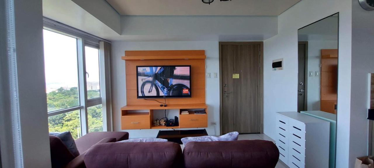 Apartamento De Luxe, Standard And -the Breeze Residences-close To Airport,mall Of Asia, Us Embassy *