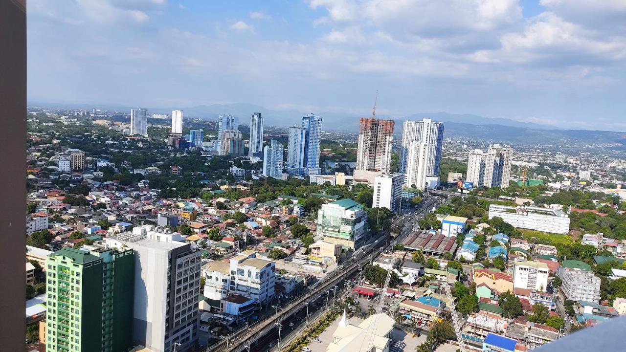 Infina Towers Affordable Staycation And Spacious 2br Quezon * Manila