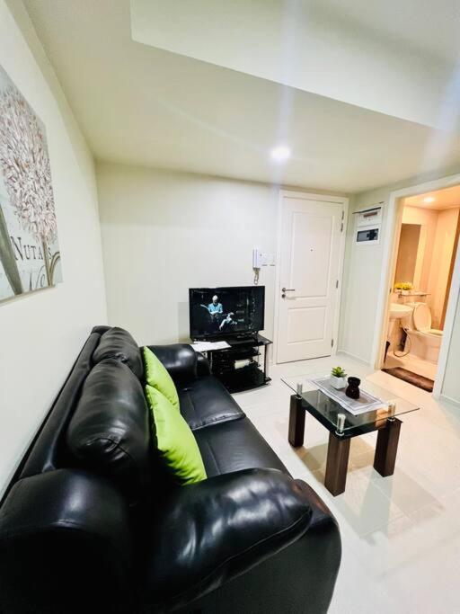 Azure 2 Bedroom Pool View Balcony Apartment Manila
