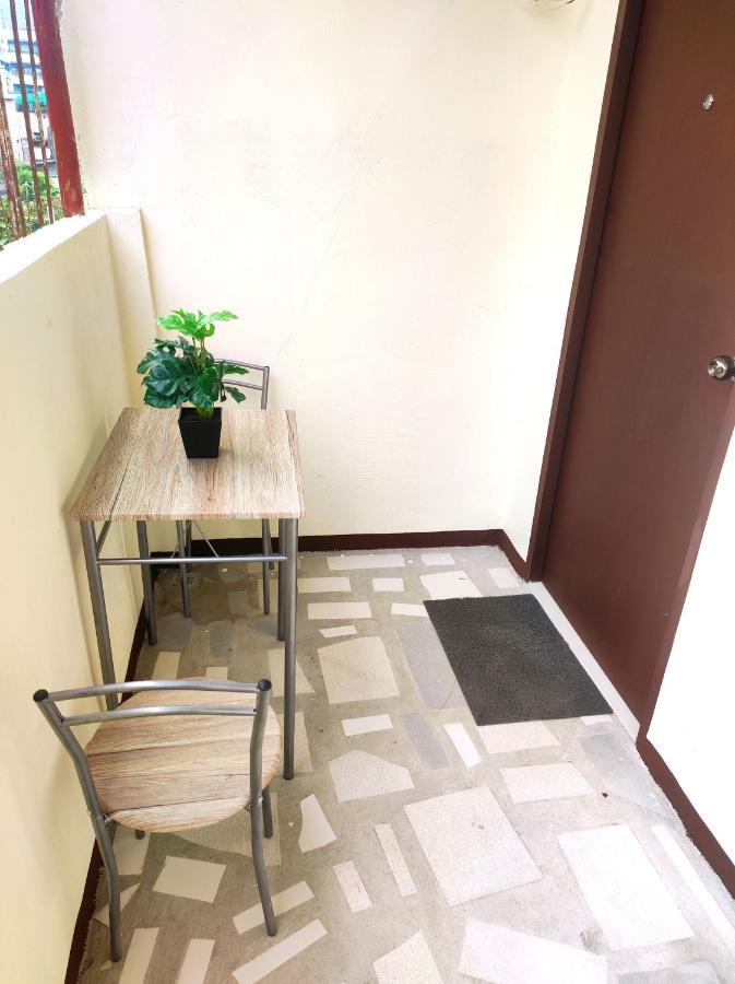 Airport Villamor Transient Homestay *