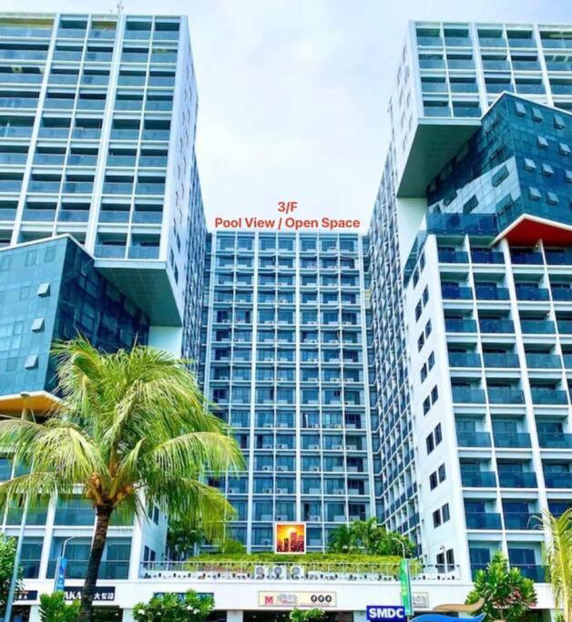 Apartment P00l Fr0nt With Balc0ny - New C0nd0 At Shore 2 Mall Of