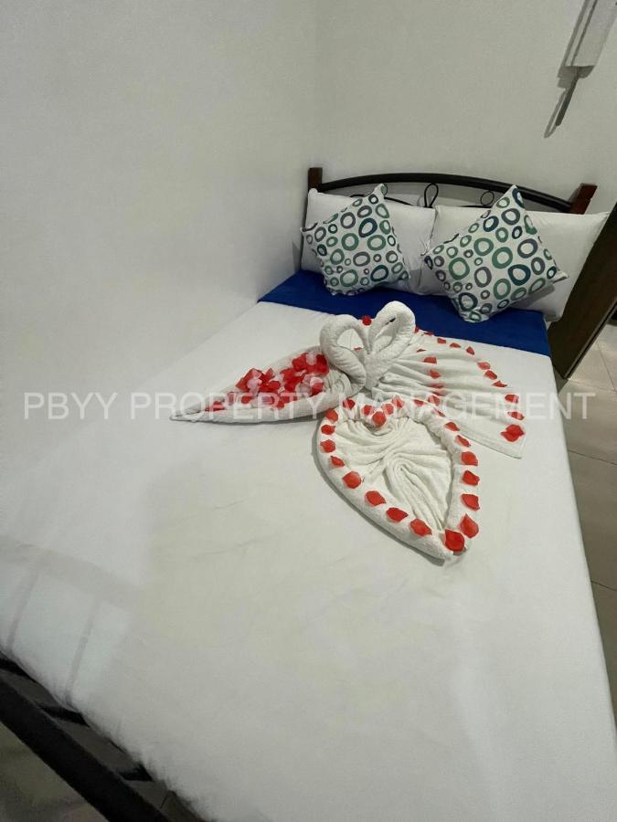 At Shore Residences, Mall Of Asia Complex By Pbyy Aparthotel