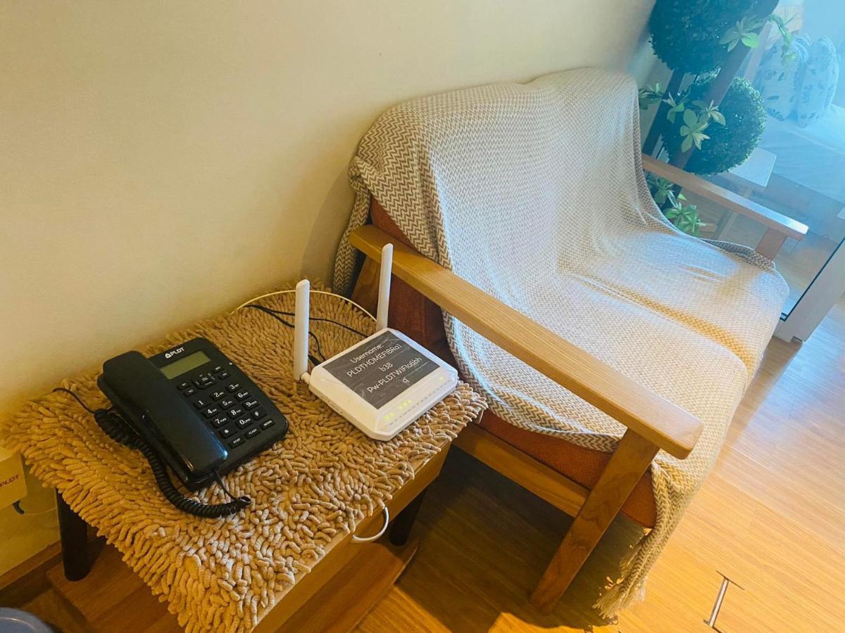 Azure A8 Near Sm Mall/airport +free Wifi *