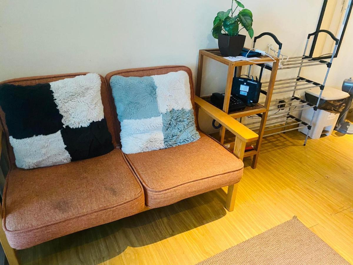 Azure B1 Free Wi-fi Near Sm Mall Airport Apartment *