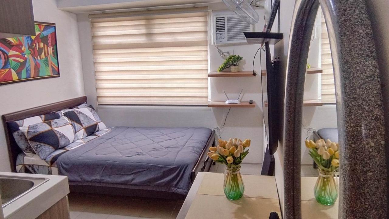Jjmc Place Highway Hills Deca Edsa Apartment *