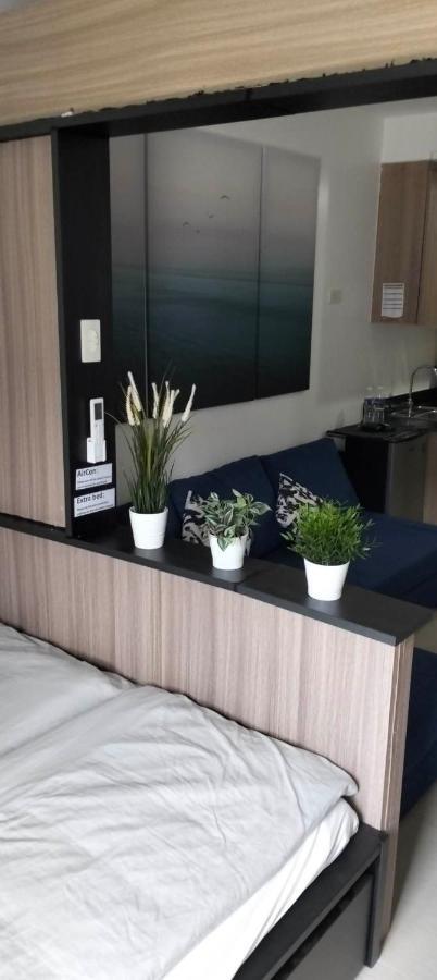Shore 1 Tower C2 - Moa