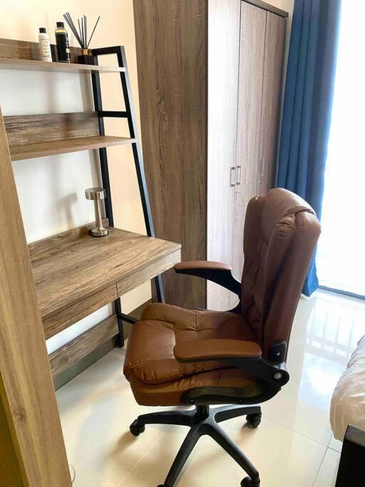 Apartment Modern 1-br Unit *