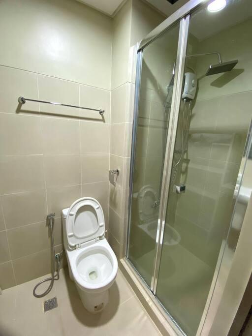 Modern 1-br Unit Apartment