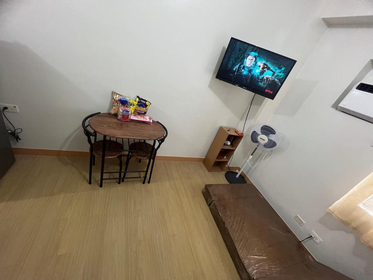 Too In Apartamento