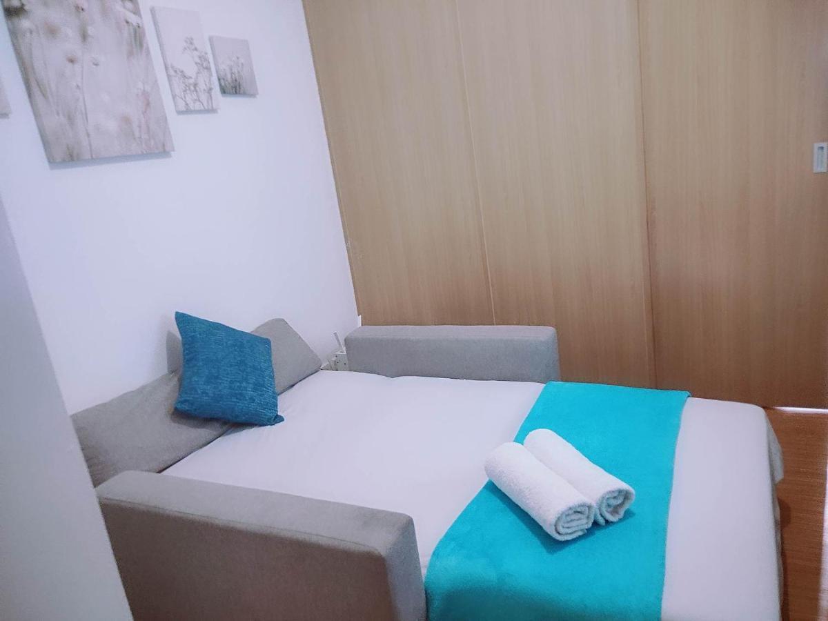 Stunning 1br Balcony Pool View W/ Wi-fi Grace Res Apartment Manila