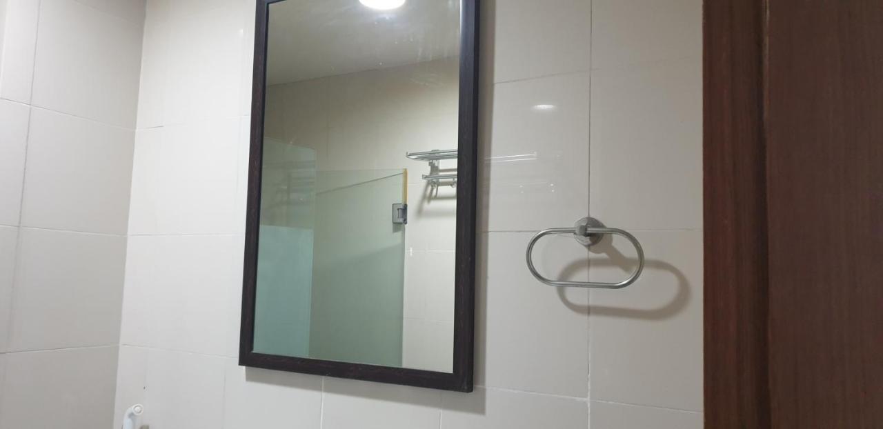 Guest house Eton Baypark Manila. By Tripleview Manila