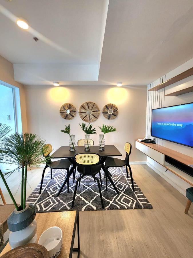Apartment Vissers Crib At Azure Urban Residences *