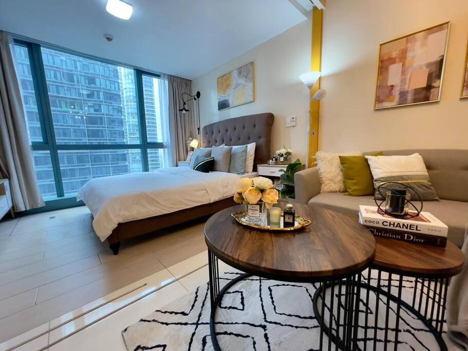 Apartamento Angeliz Suites: Uptown Bgc *