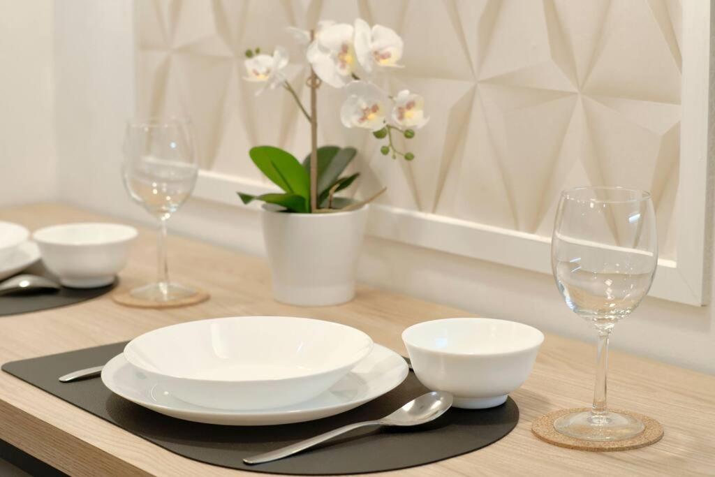 Sea Residences - Classy Unit Near Mall Of Asia, Arena, Ayala, Ikea, Okada, Smx, Pitx, Airport