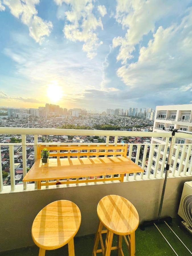 Sunset View W/ King Bednwi-fi At Grace Res, Taguig Apartment *