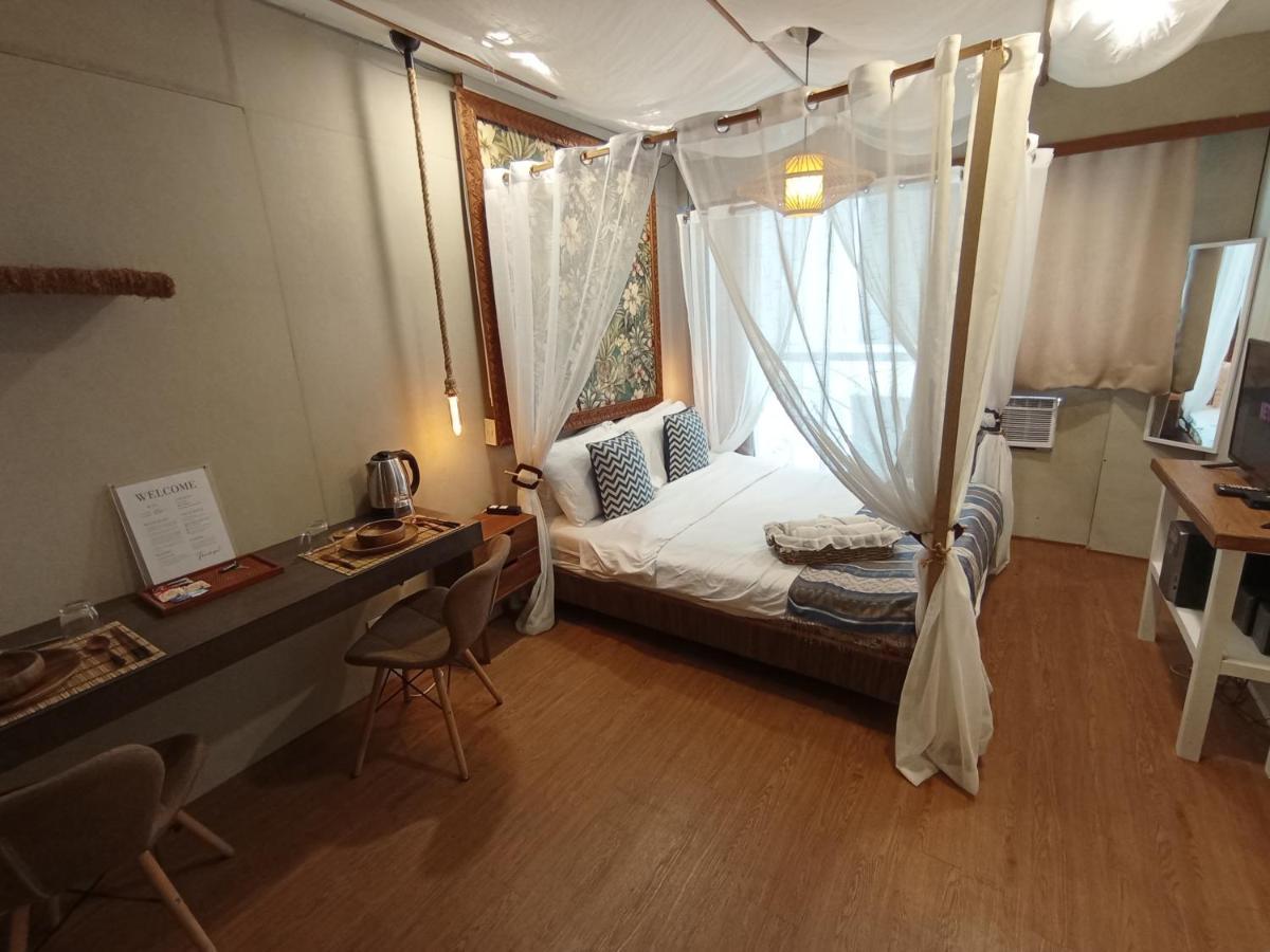 Aparthotel The Staycation - Serviced
