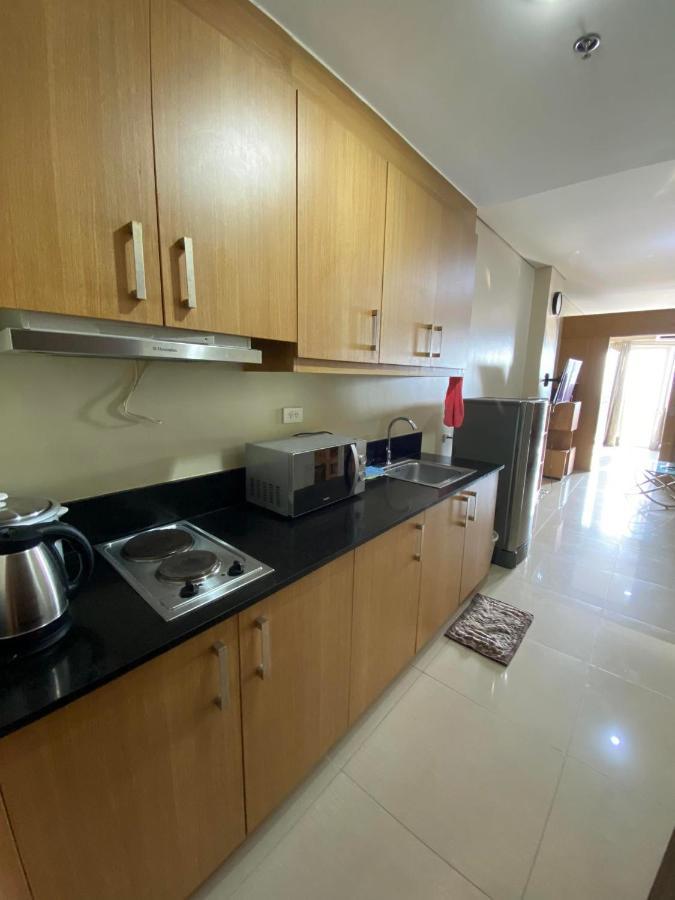 Matet's Place @ Shell Residences Apartment