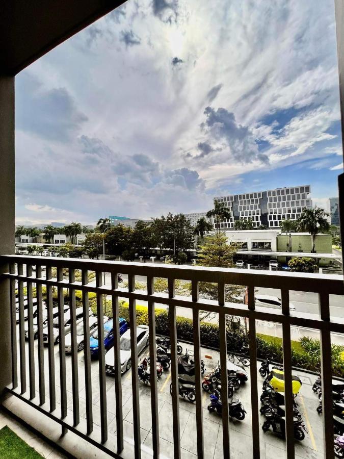 Aparthotel Shore Residences Tower D