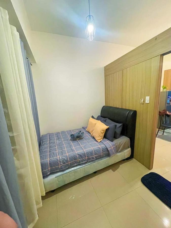 Shore Residences Tower D Aparthotel Manila