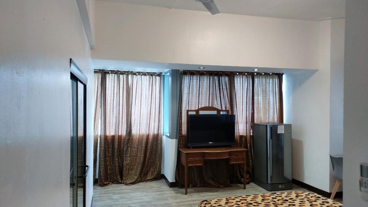 Bay Executive Pearl Of Orient * Manila