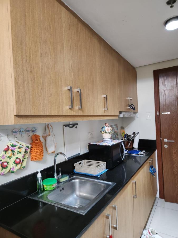 Matet's Place @ Shell Residences *