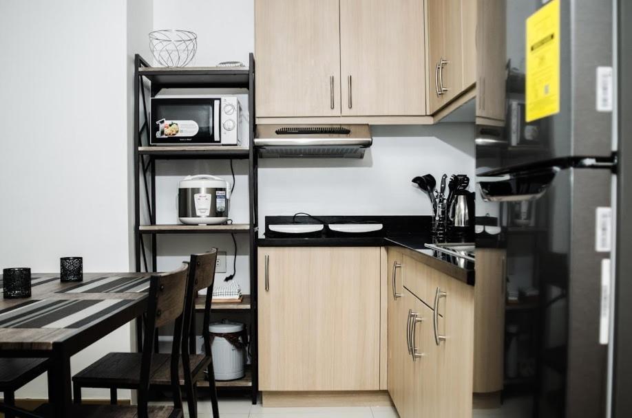 Prime Avant Bgc Location By Ph Staycation Apartment *