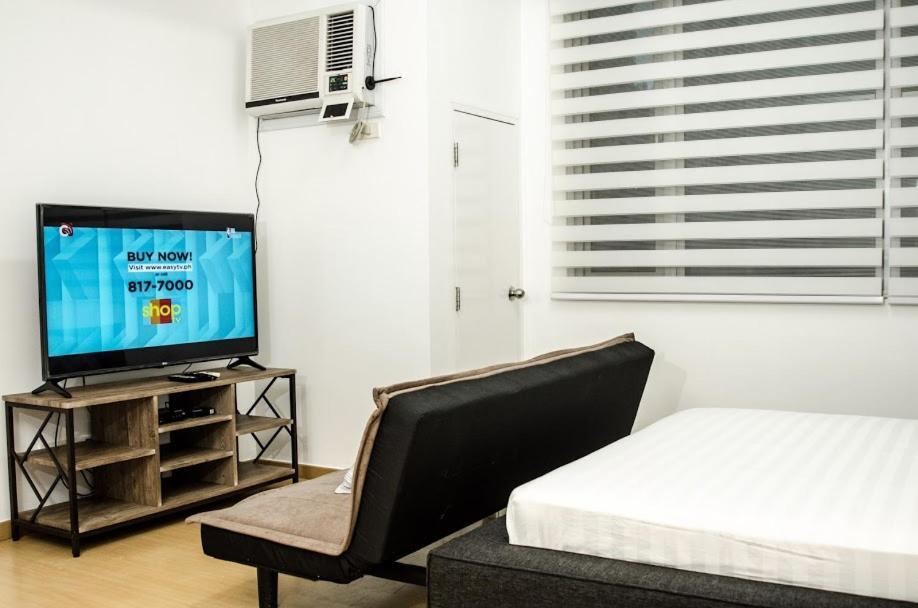 Prime Avant Bgc Location By Ph Staycation Apartment