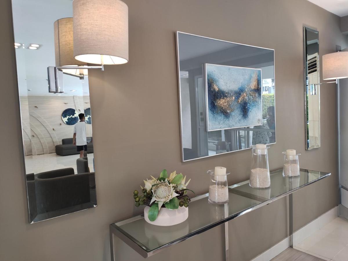 Apartment Sea Residences 5mins Walk To Sm Moa, Arena, Smx, 55