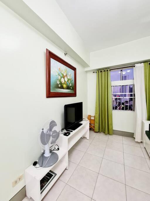 Modern & Spacious 2br With Netflix & Pool Acess In San Juan *