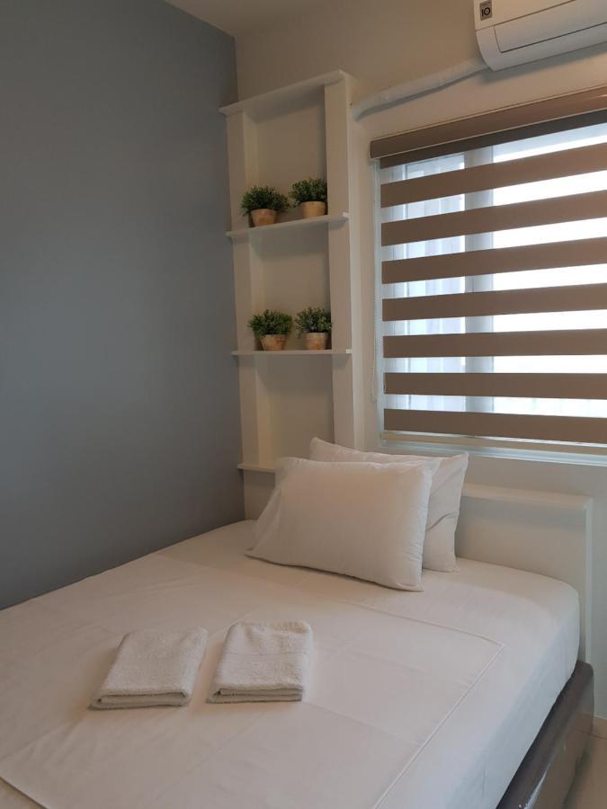 Breeze Residences By Cs Luxe Manila