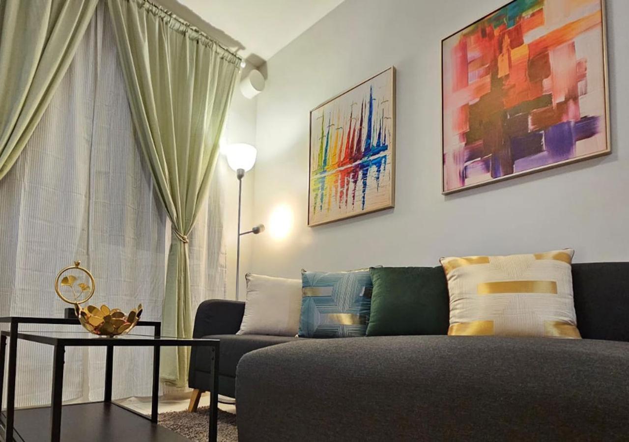 Apartment Fabulous View Circulo Verde, Qc