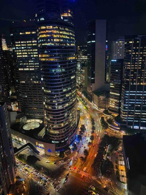 Air Residences Makati - Fully Furnished With Skyline Views!