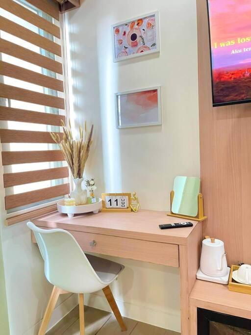 Lovely Unit With Free Wi-fi & Netflix I Across Naia T3 Airport * Manila