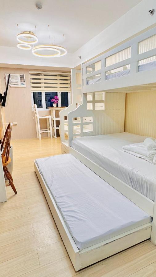 Aparthotel Cozy Staycation By Paris Manila