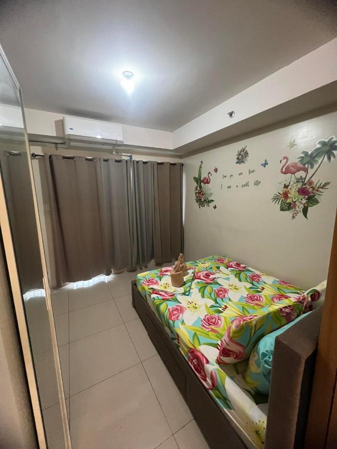 Apartment Shell Residences Mall Of Asia Jona *